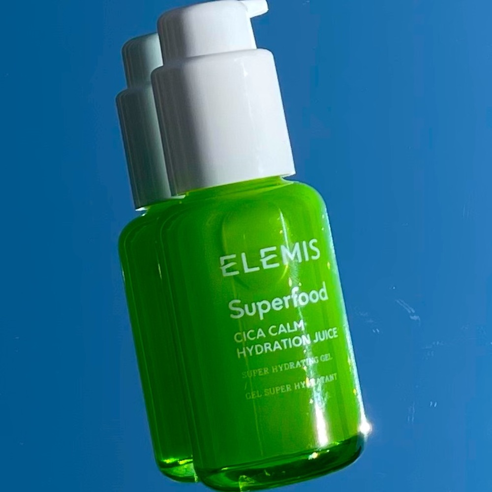 ELEMIS Superfood Cica Calm Hydration Juice.